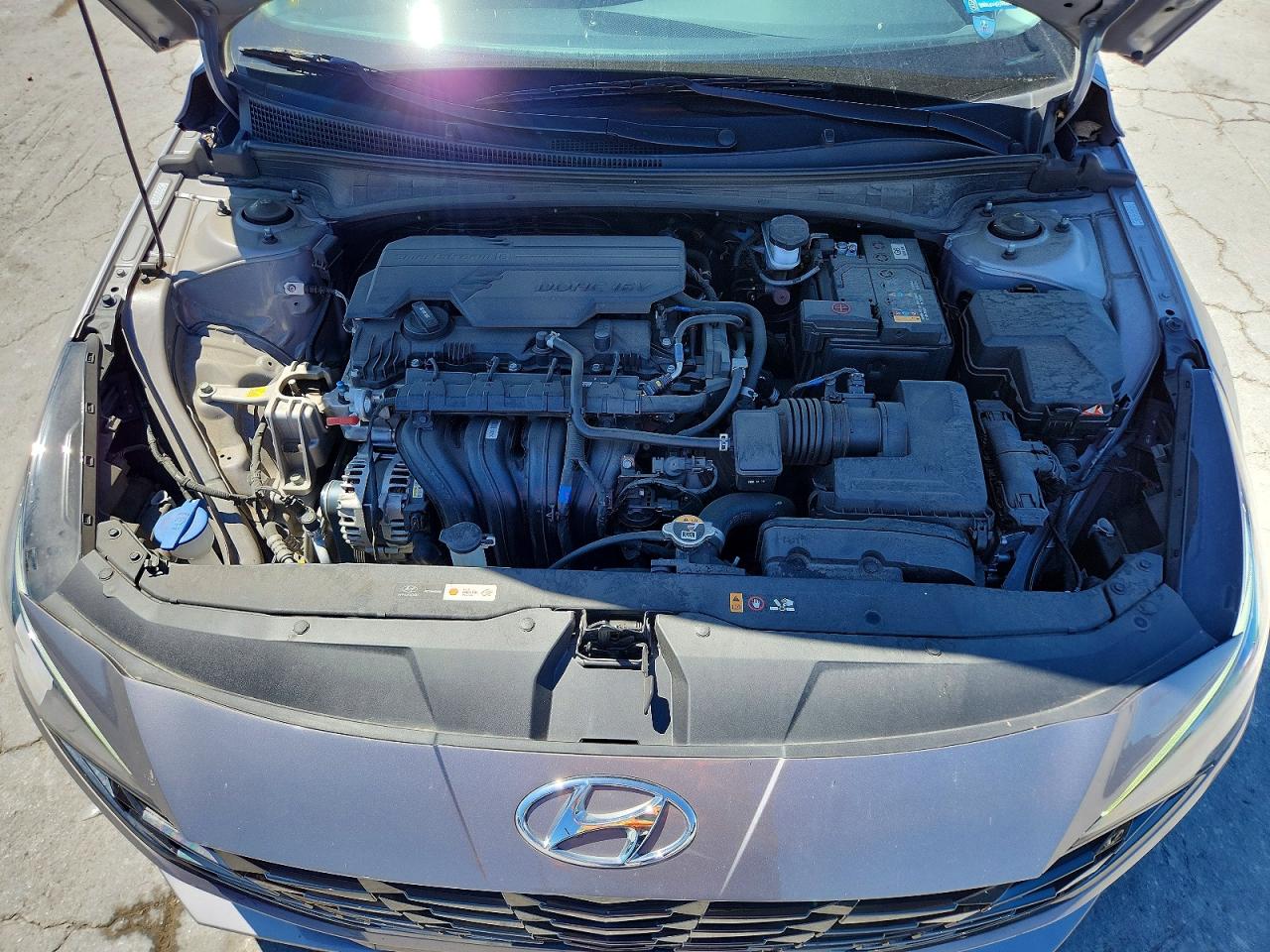 Hyundai ELANTRA Limited