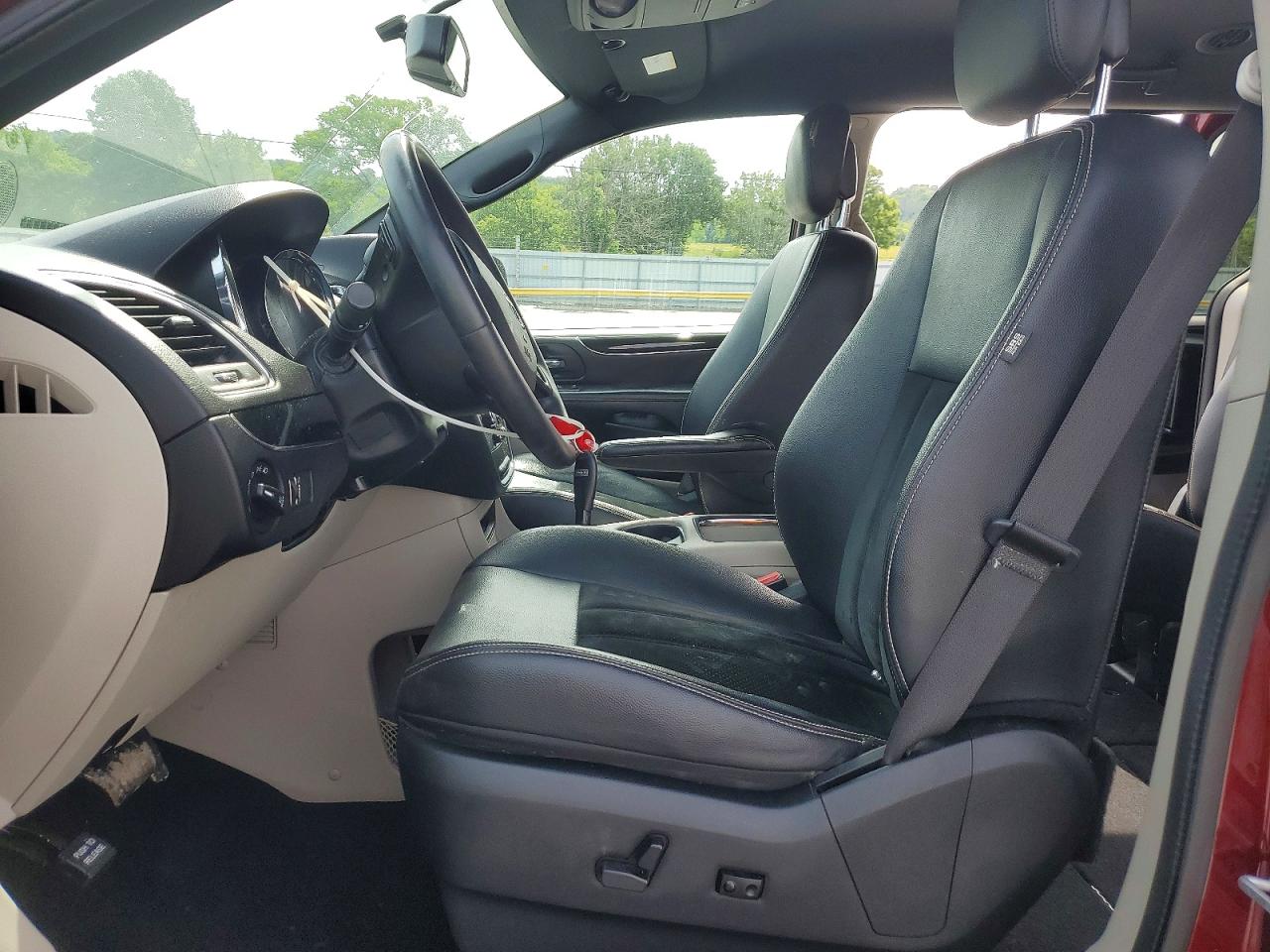 Dodge Caravan Sxt