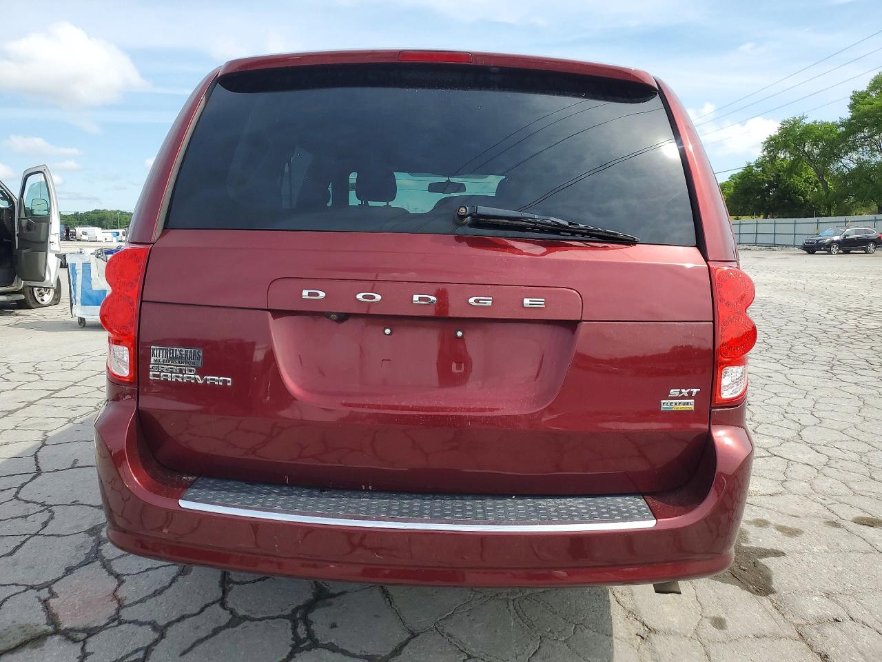 Dodge Caravan Sxt