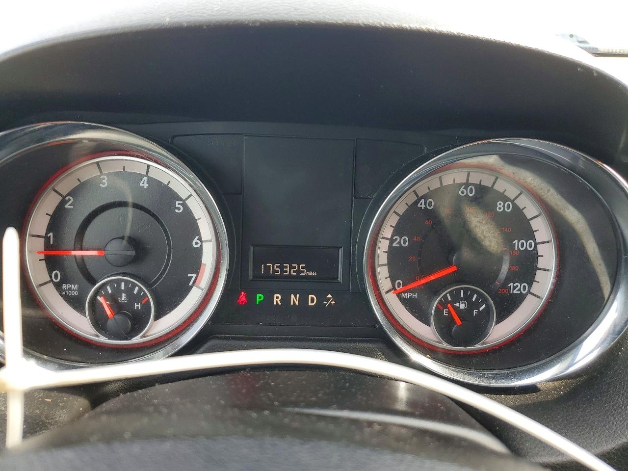 Dodge Caravan Sxt