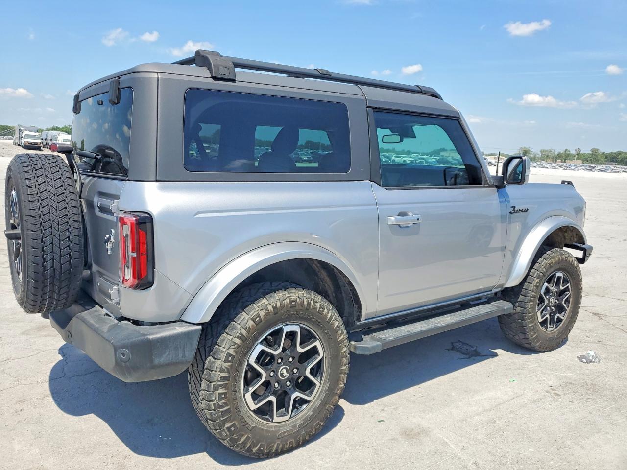 Ford Bronco Base