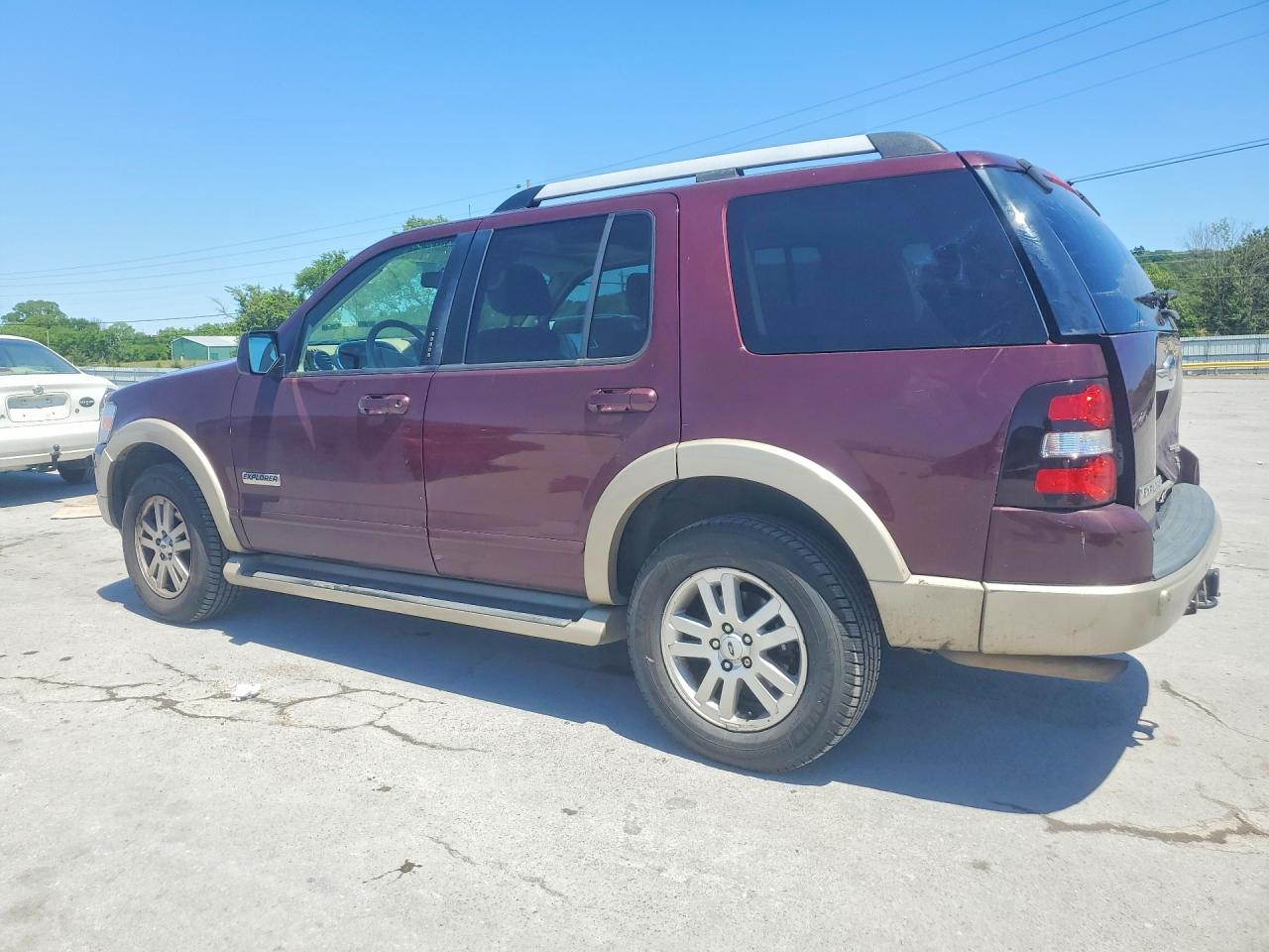 Ford Explorer Eddie Bauer