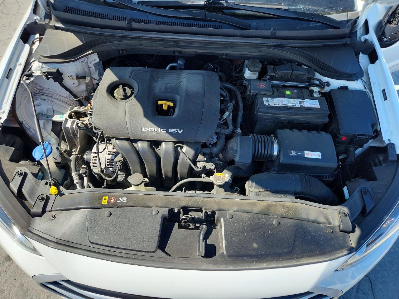 Hyundai ELANTRA Value Edition