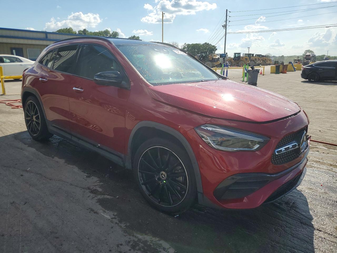Mercedes-Benz GLA 250