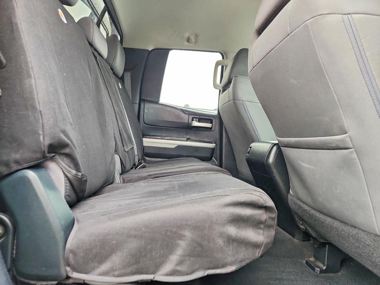 Toyota Tundra Sr5