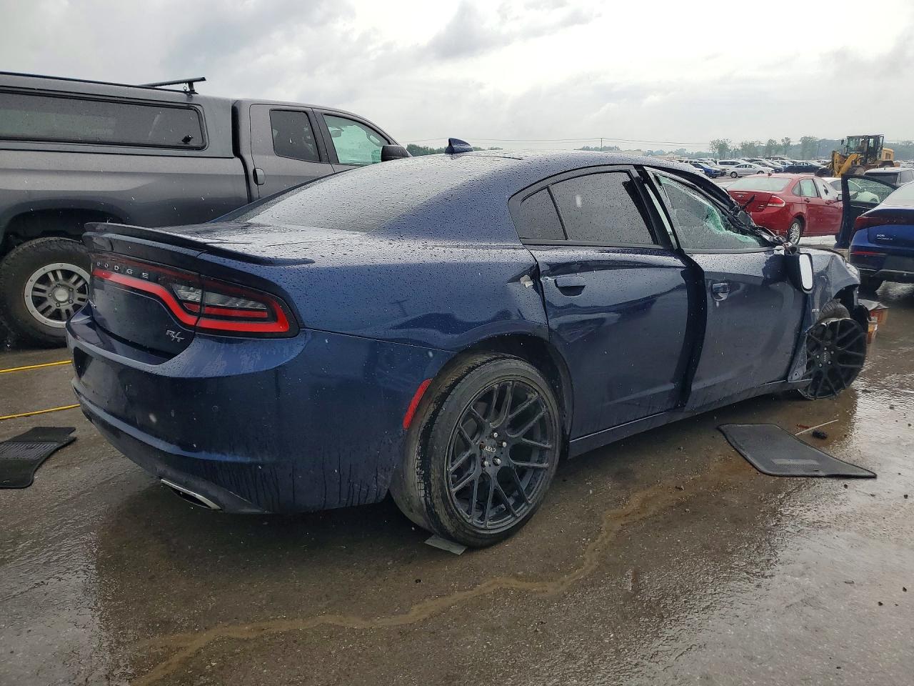Dodge Charger R