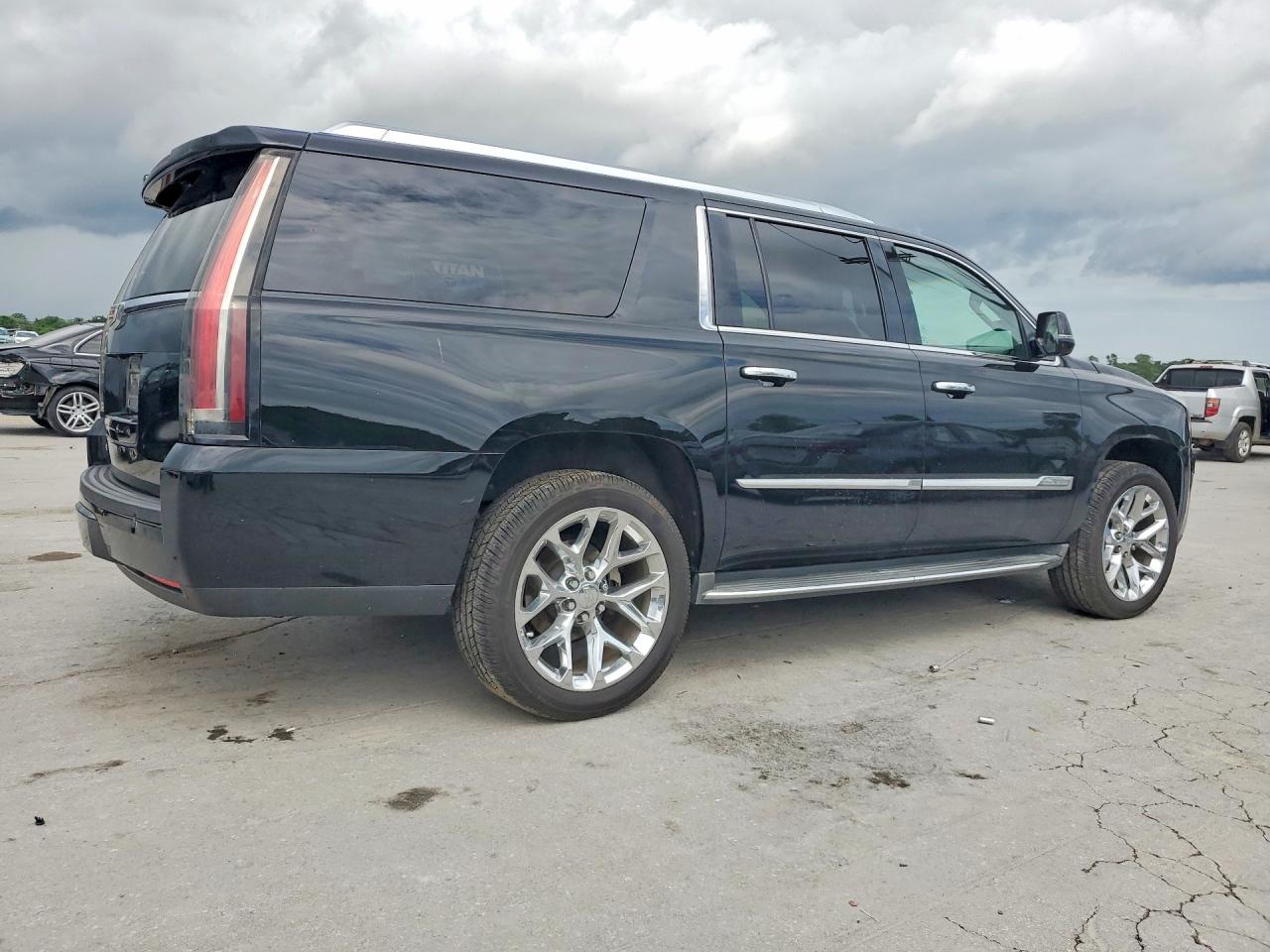 Cadillac Escalade Esv Luxury