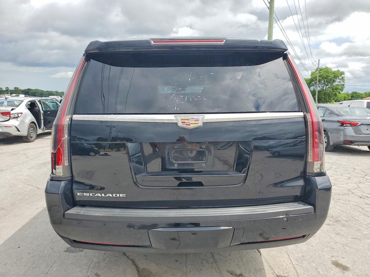 Cadillac Escalade Esv Luxury