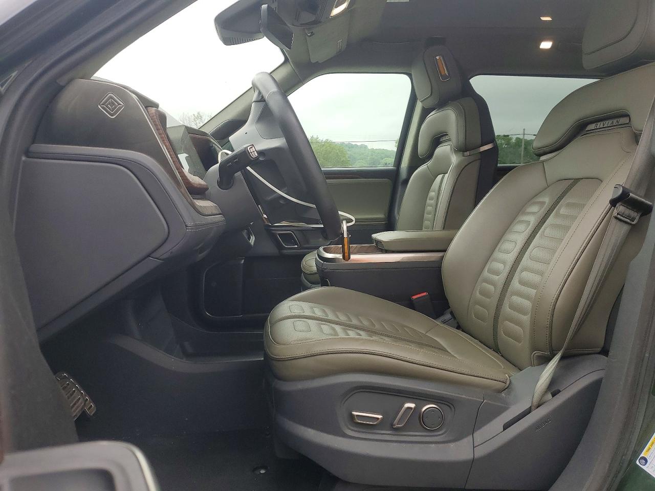 Rivian Ris Adventure