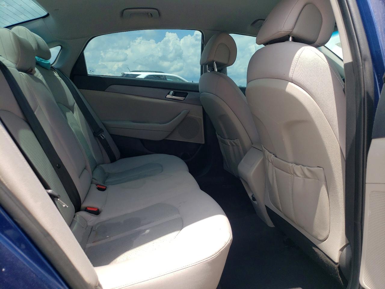 Hyundai SONATA Base