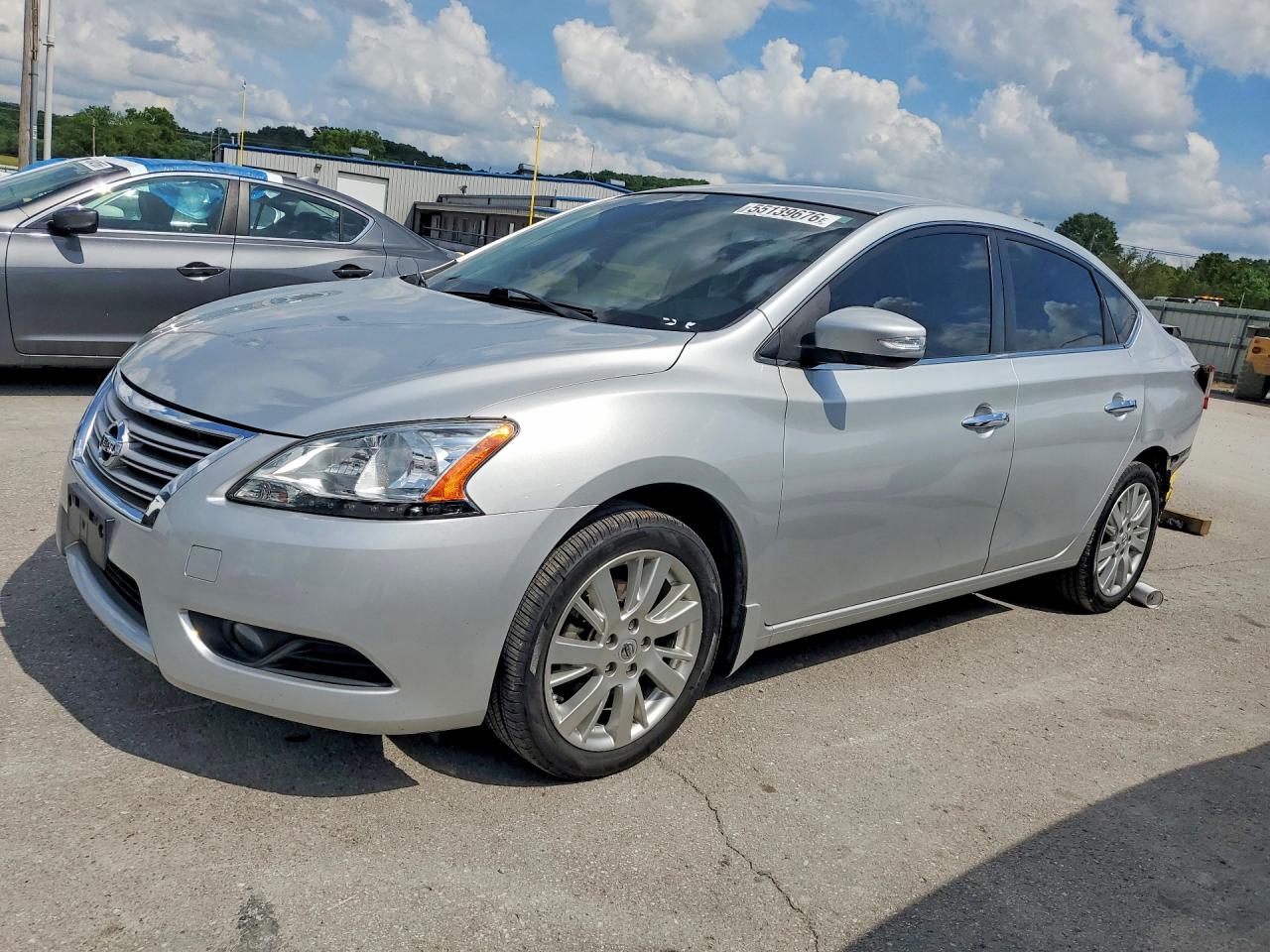 Salvage Nissan Sentra Image