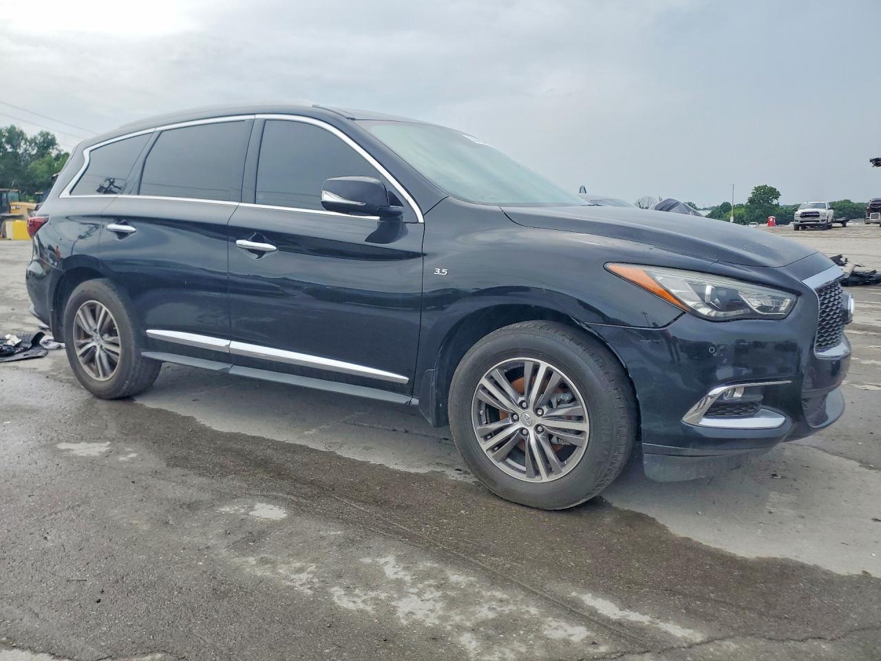 INFINITI Qx Base