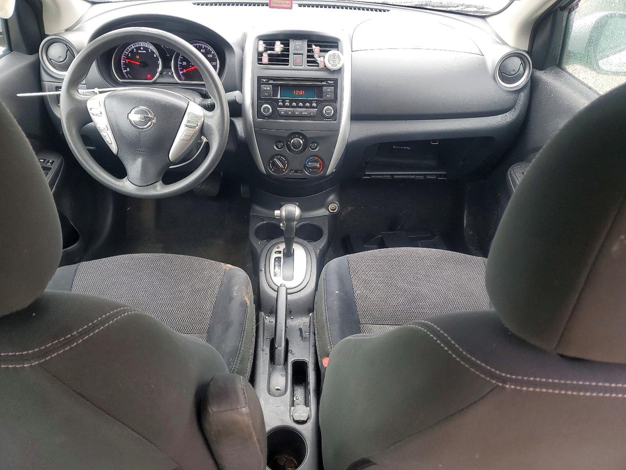 Nissan Versa S