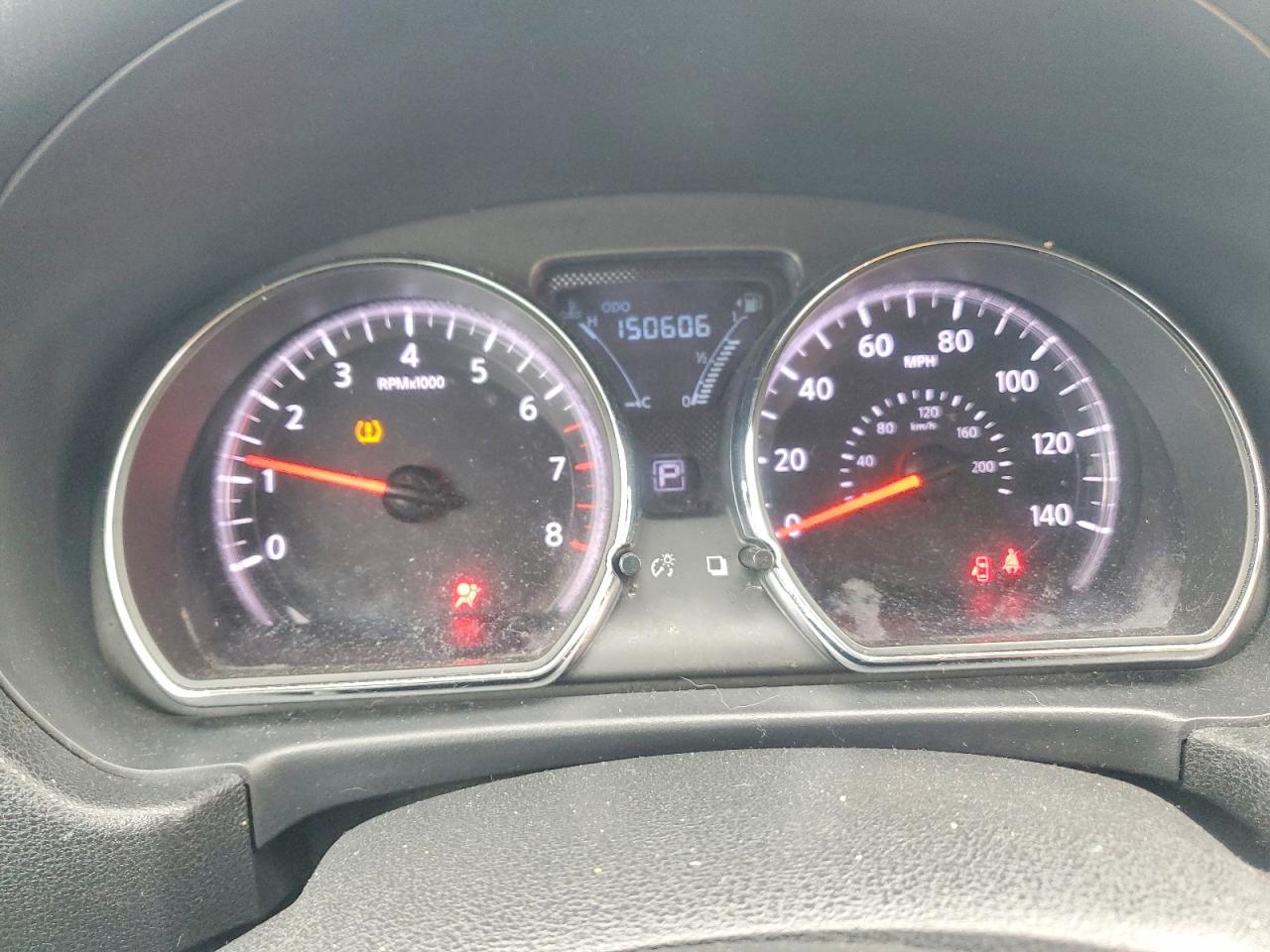 Nissan Versa S