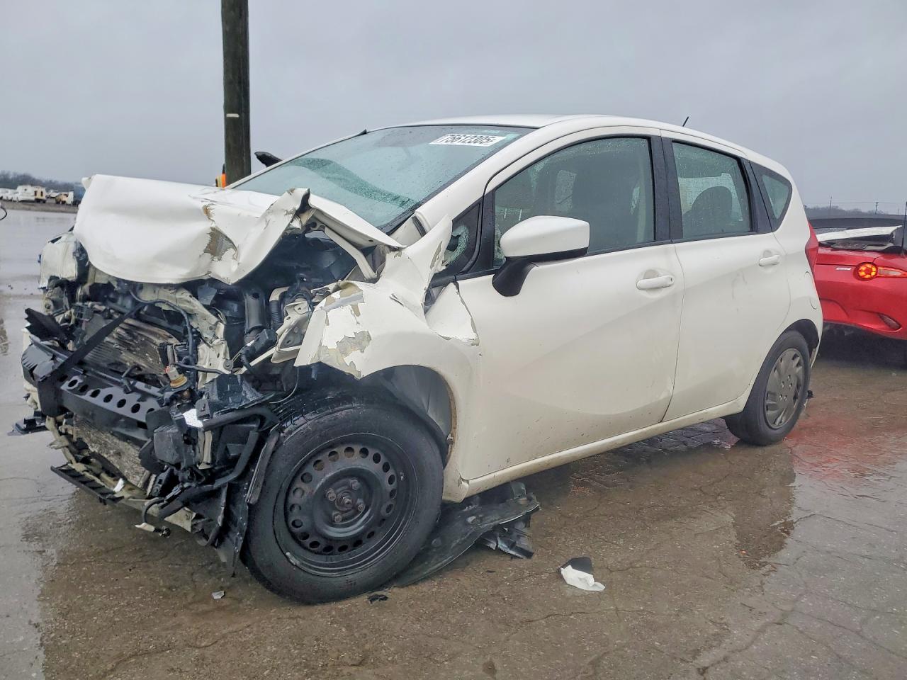 Salvage Nissan Versa Image