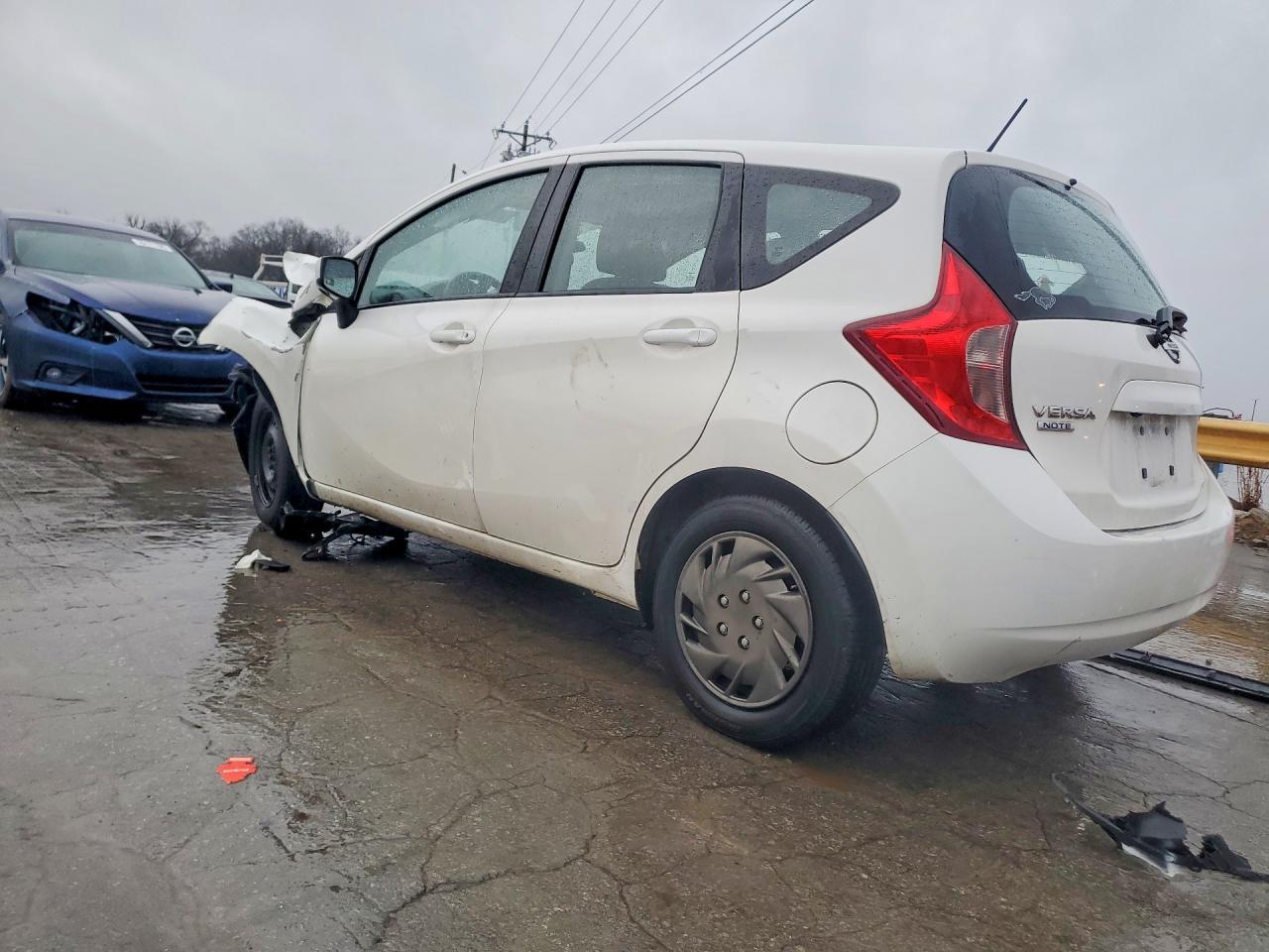 Nissan Versa Sv