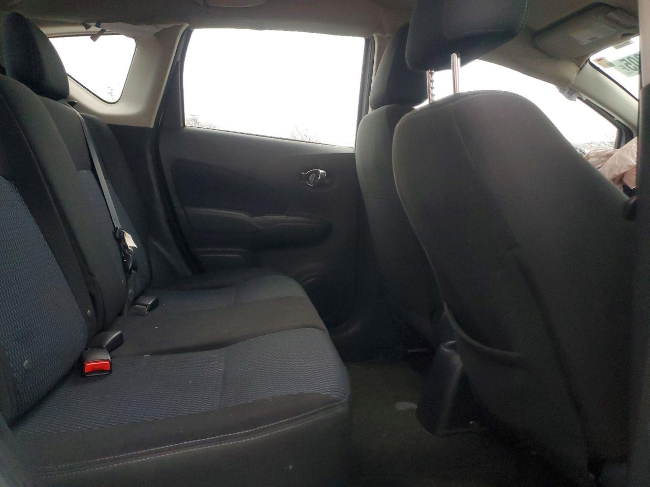 Nissan Versa Sv