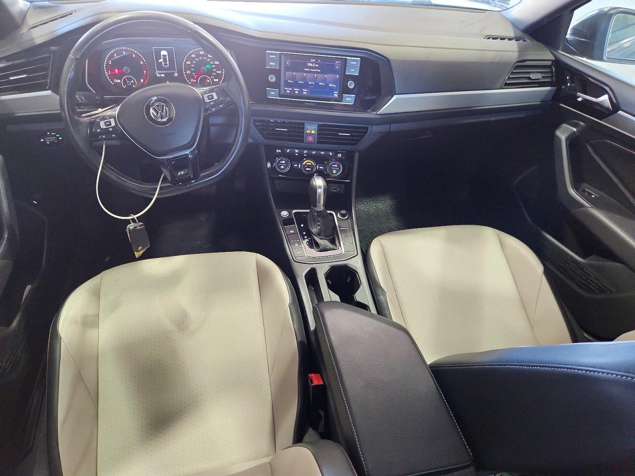 Volkswagen Jetta S