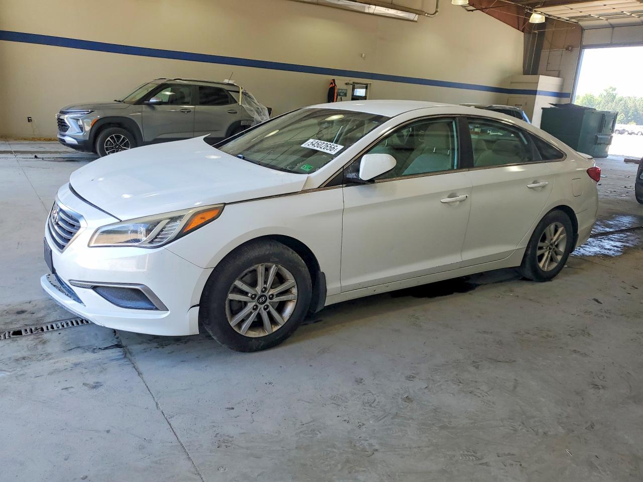 Salvage Hyundai SONATA Image