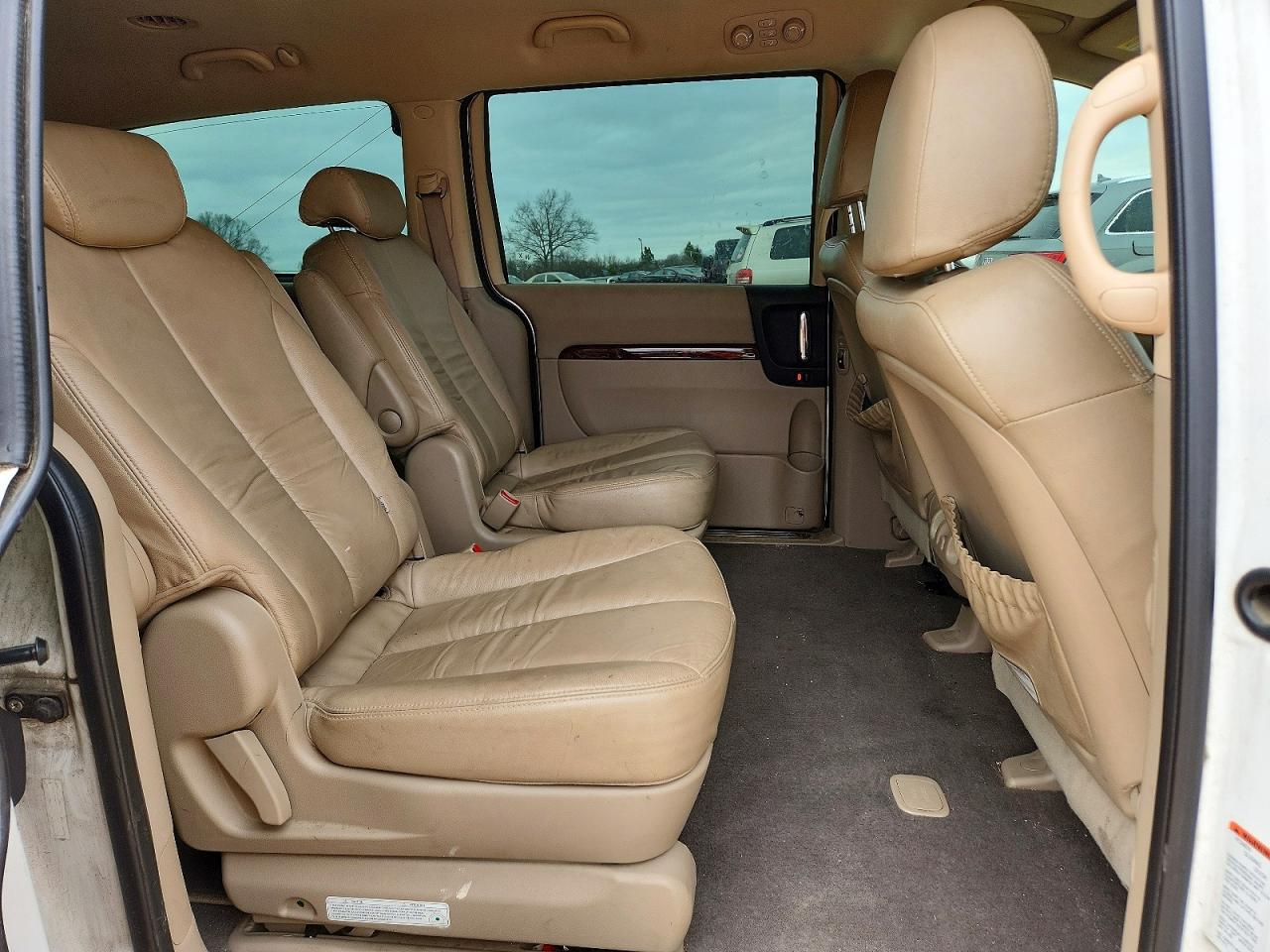 Hyundai Entourage Gls