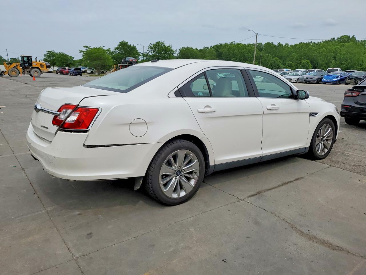 Ford Taurus Limited