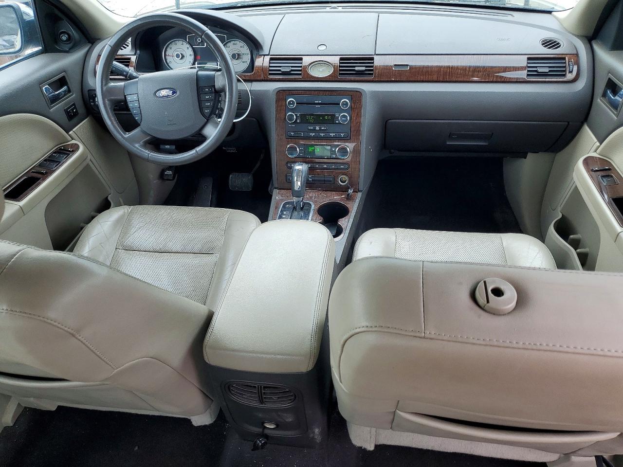 Ford Taurus Limited