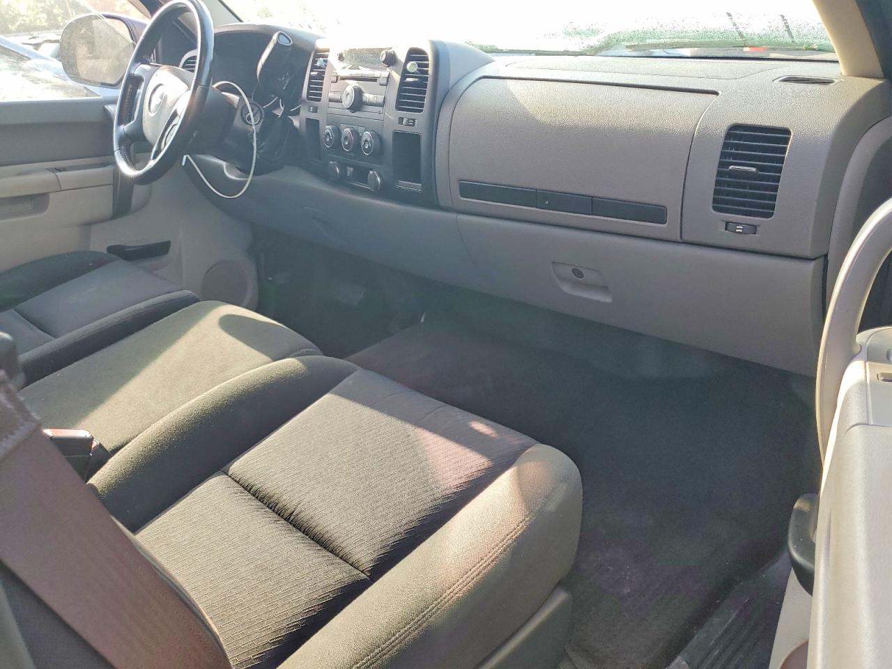 Chevrolet Silverado C1500