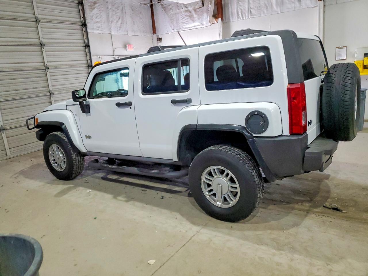 HUMMER H3