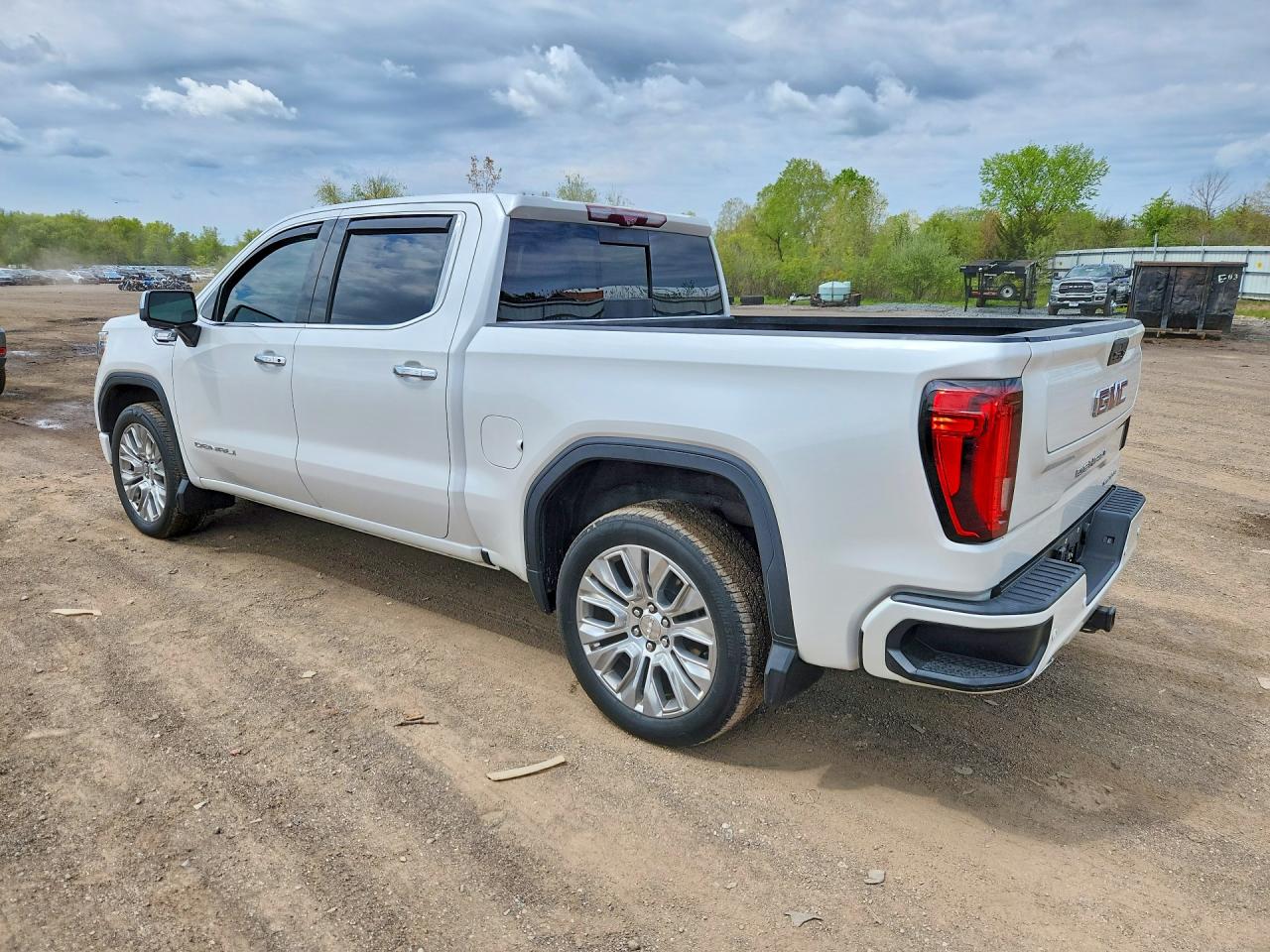 GMC Sierra K1500 Denali