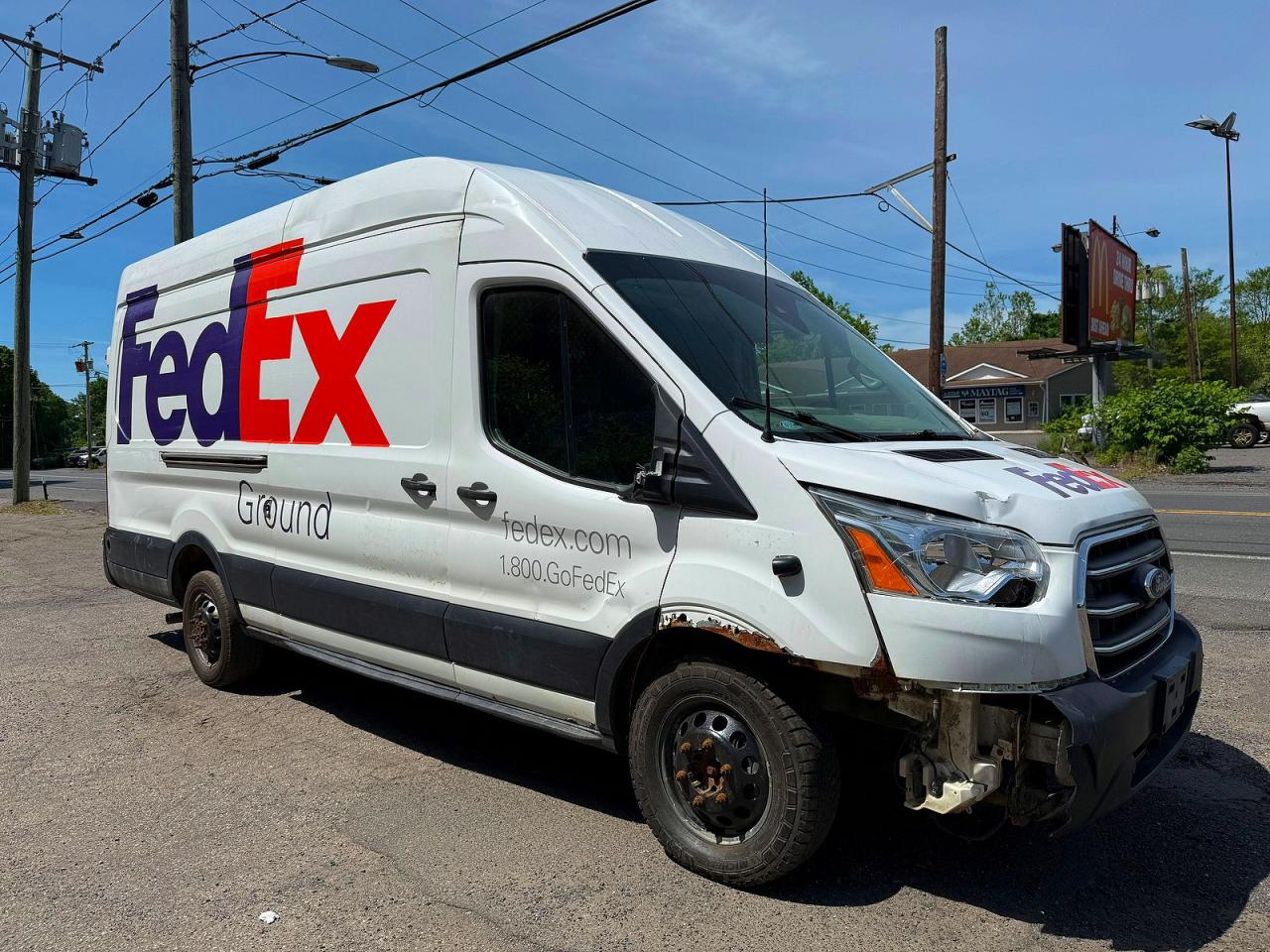 Salvage Ford Transit Image