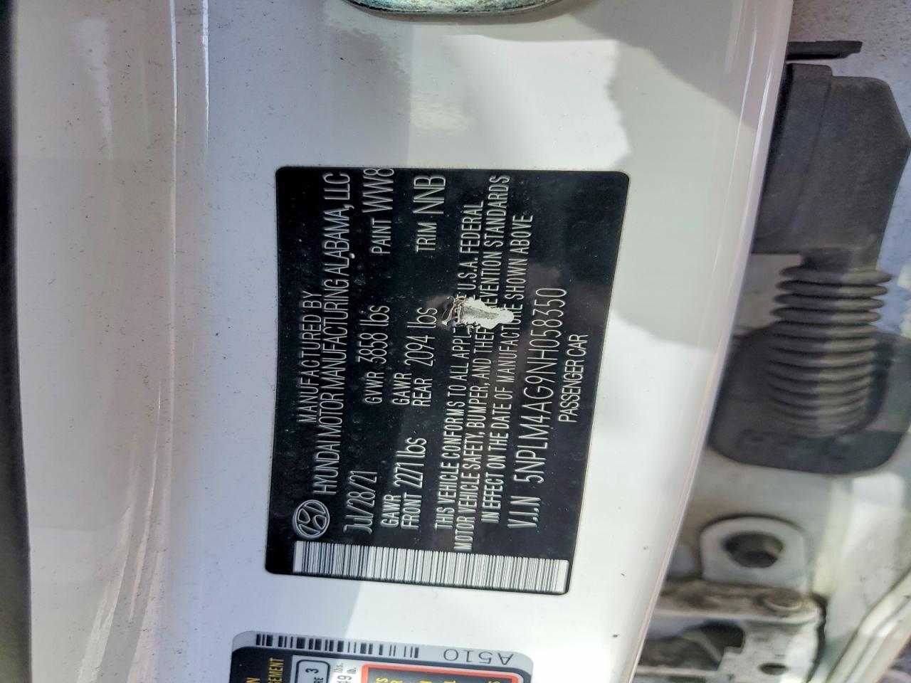 Hyundai ELANTRA Sel