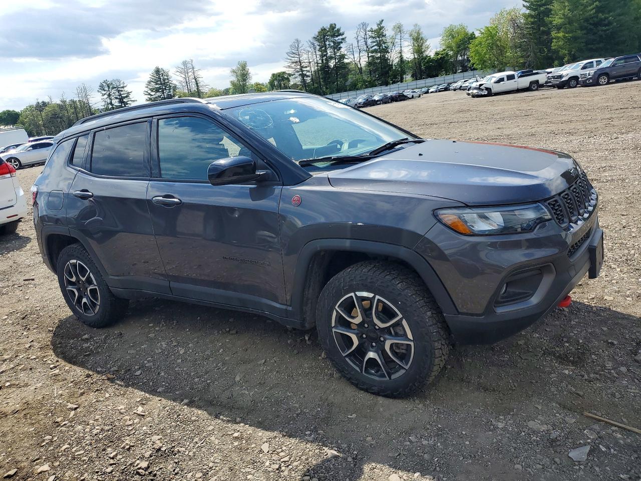 Jeep Compass Trailhawk