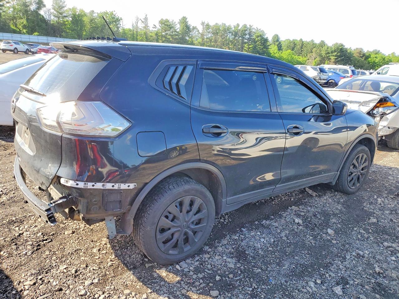 Nissan Rogue S