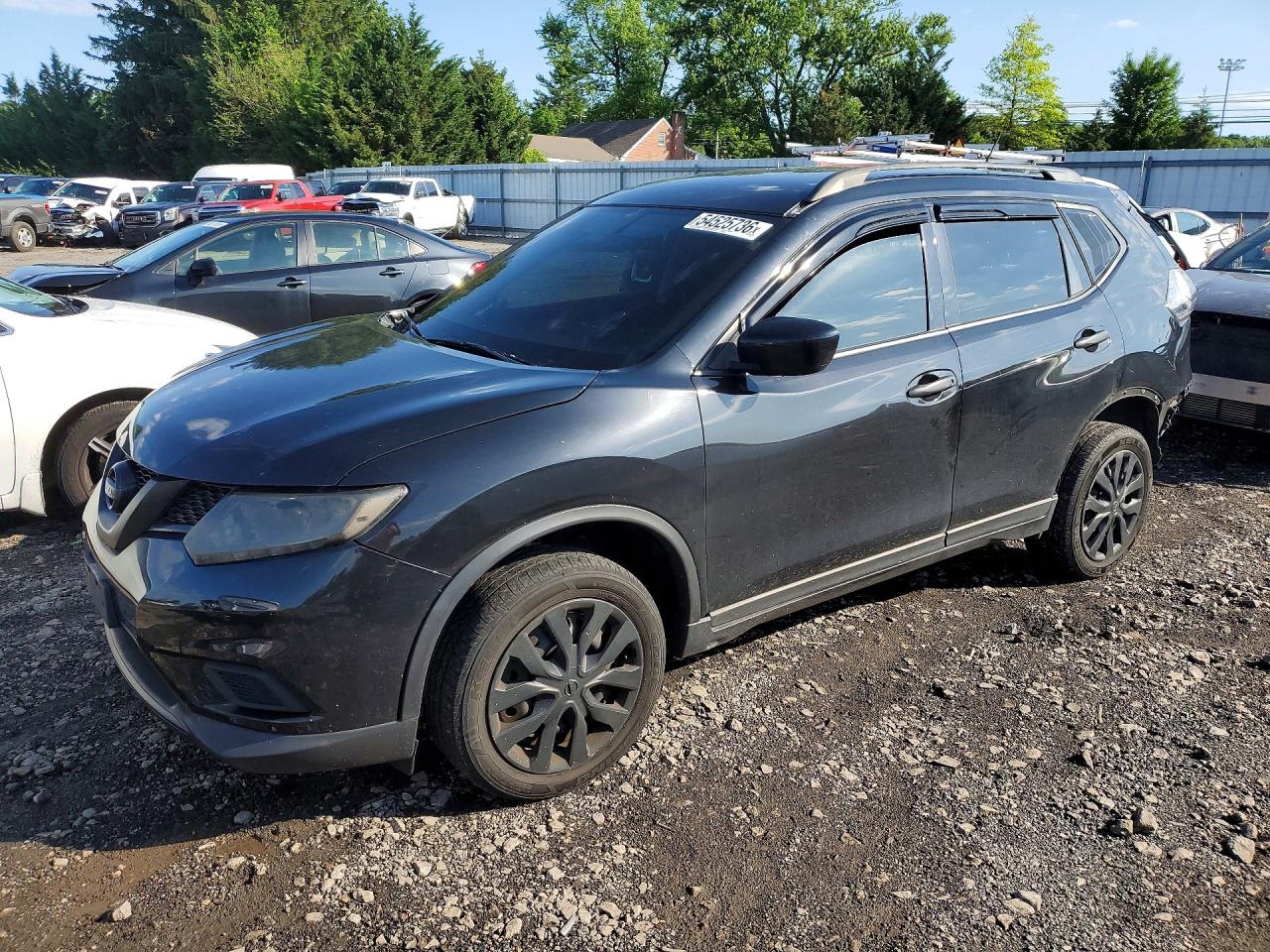 Salvage Nissan Rogue Image