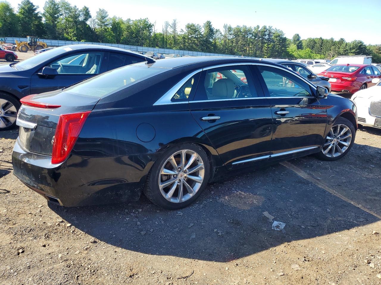 Cadillac XTS Luxury Collection