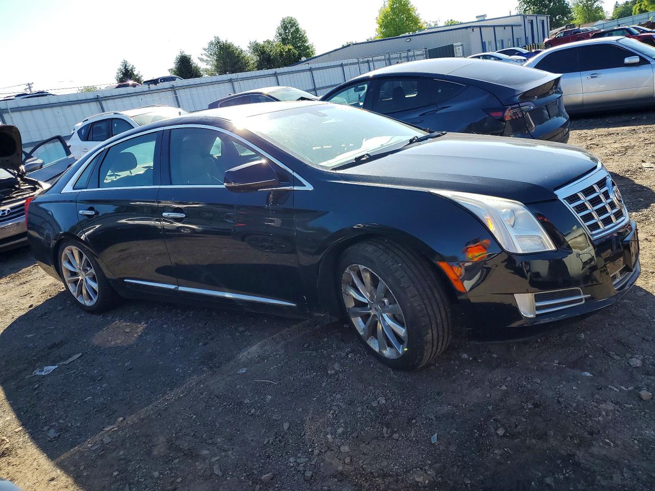 Cadillac XTS Luxury Collection