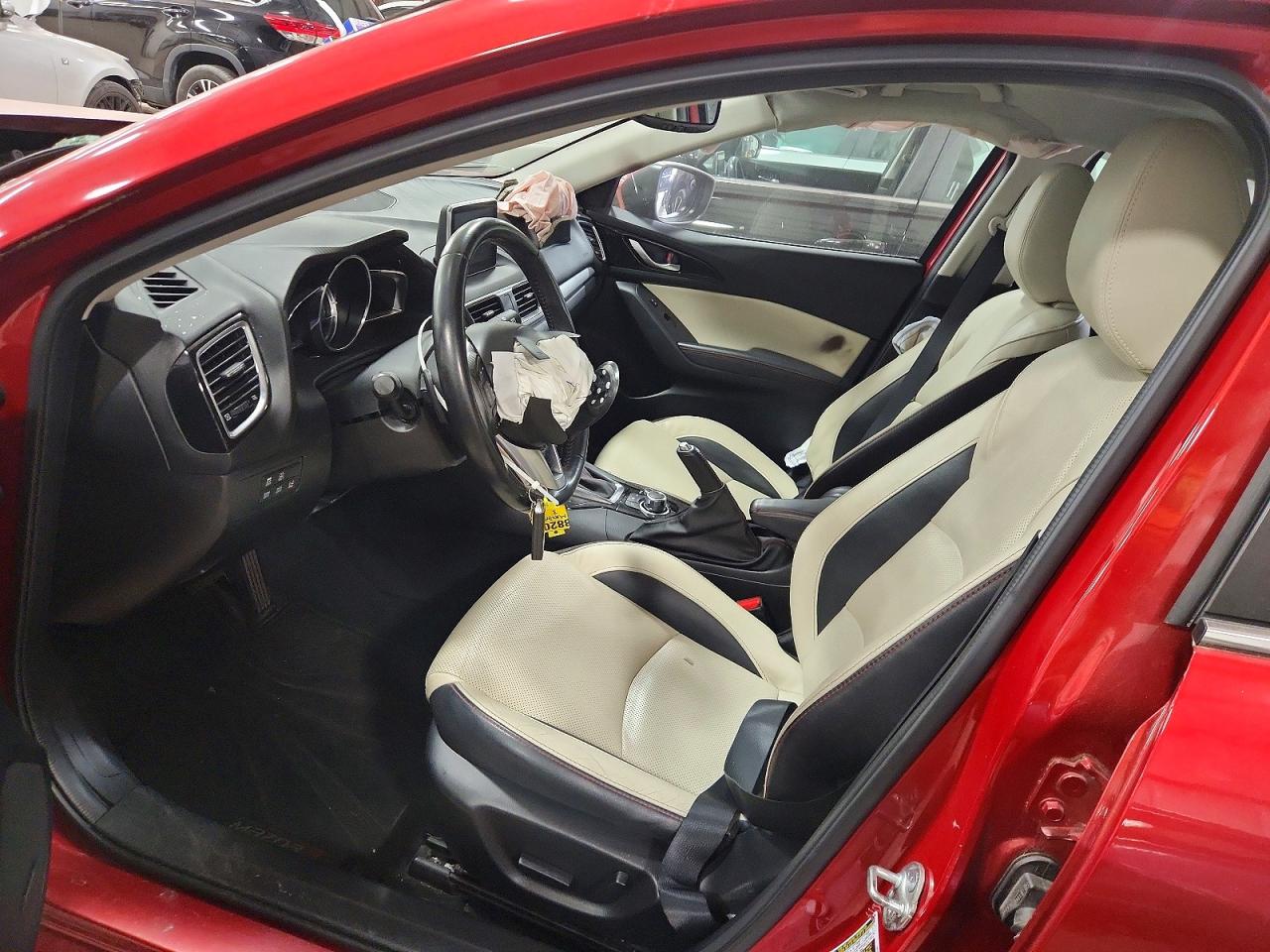 Mazda 3 Grand Touring