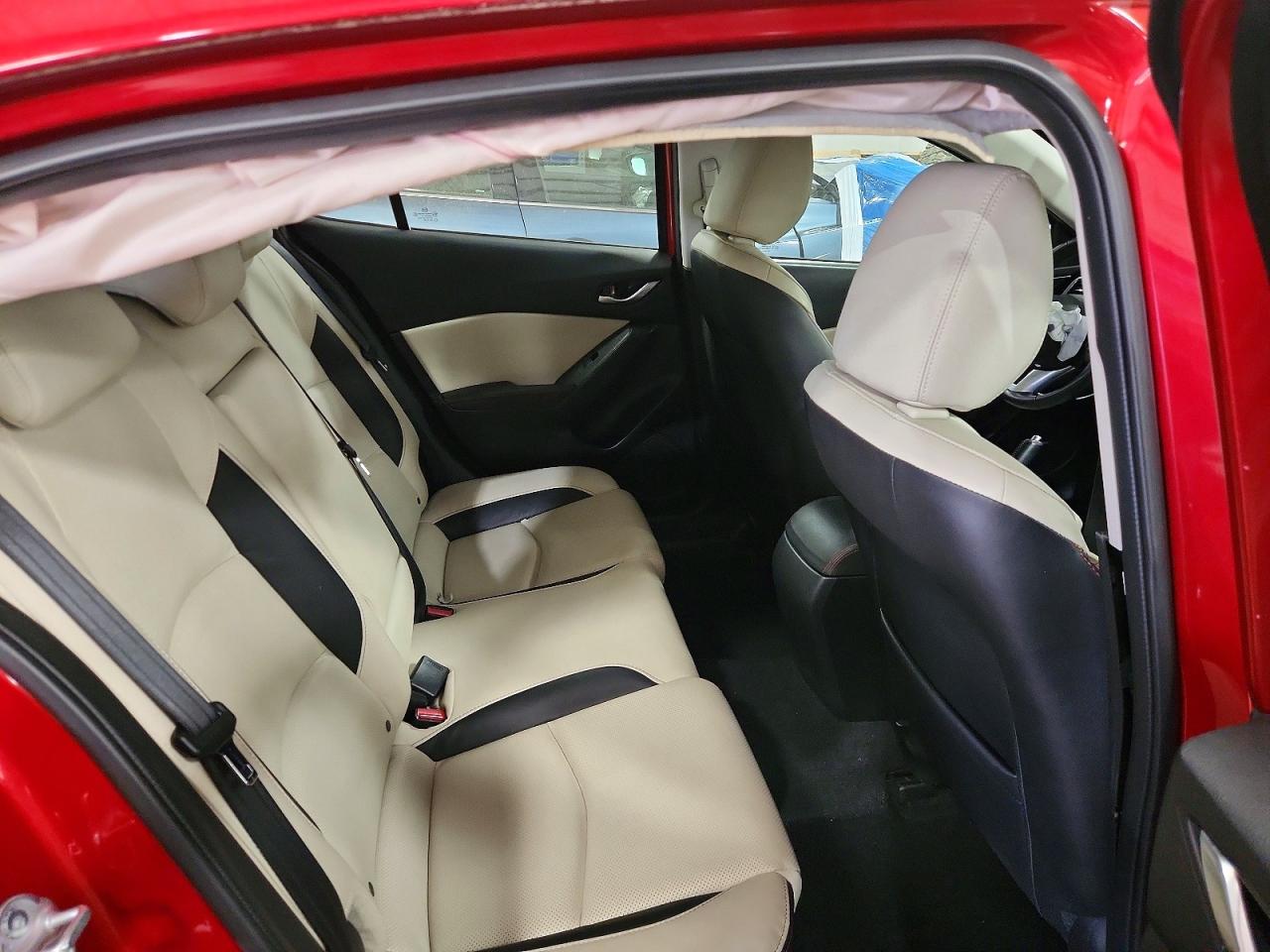 Mazda 3 Grand Touring