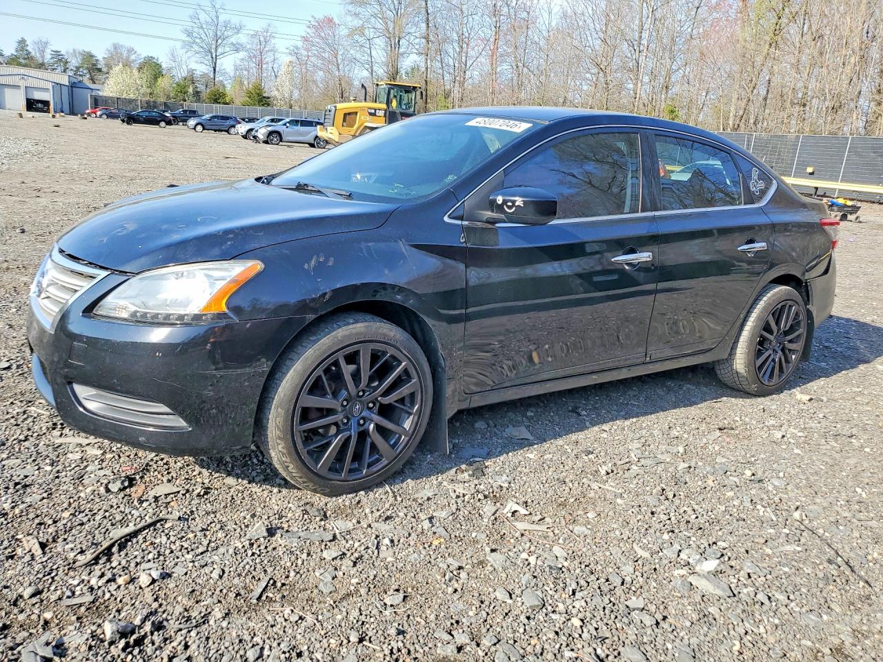 Salvage Nissan Sentra Image