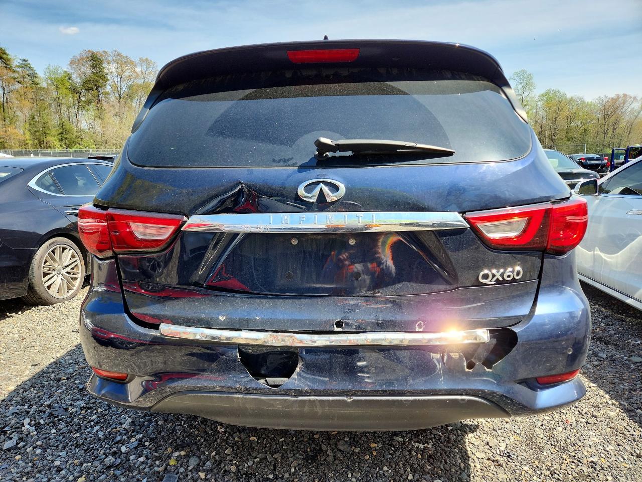 INFINITI Qx Base