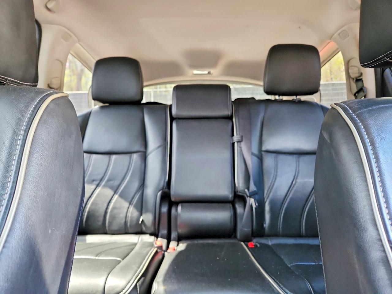 INFINITI Qx Base