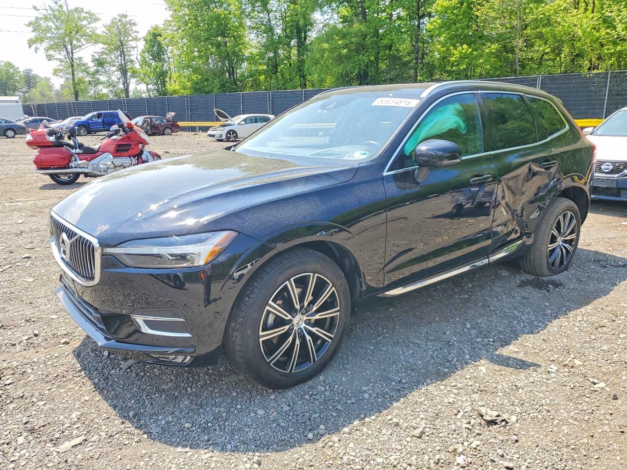 Salvage Volvo XC60 Image