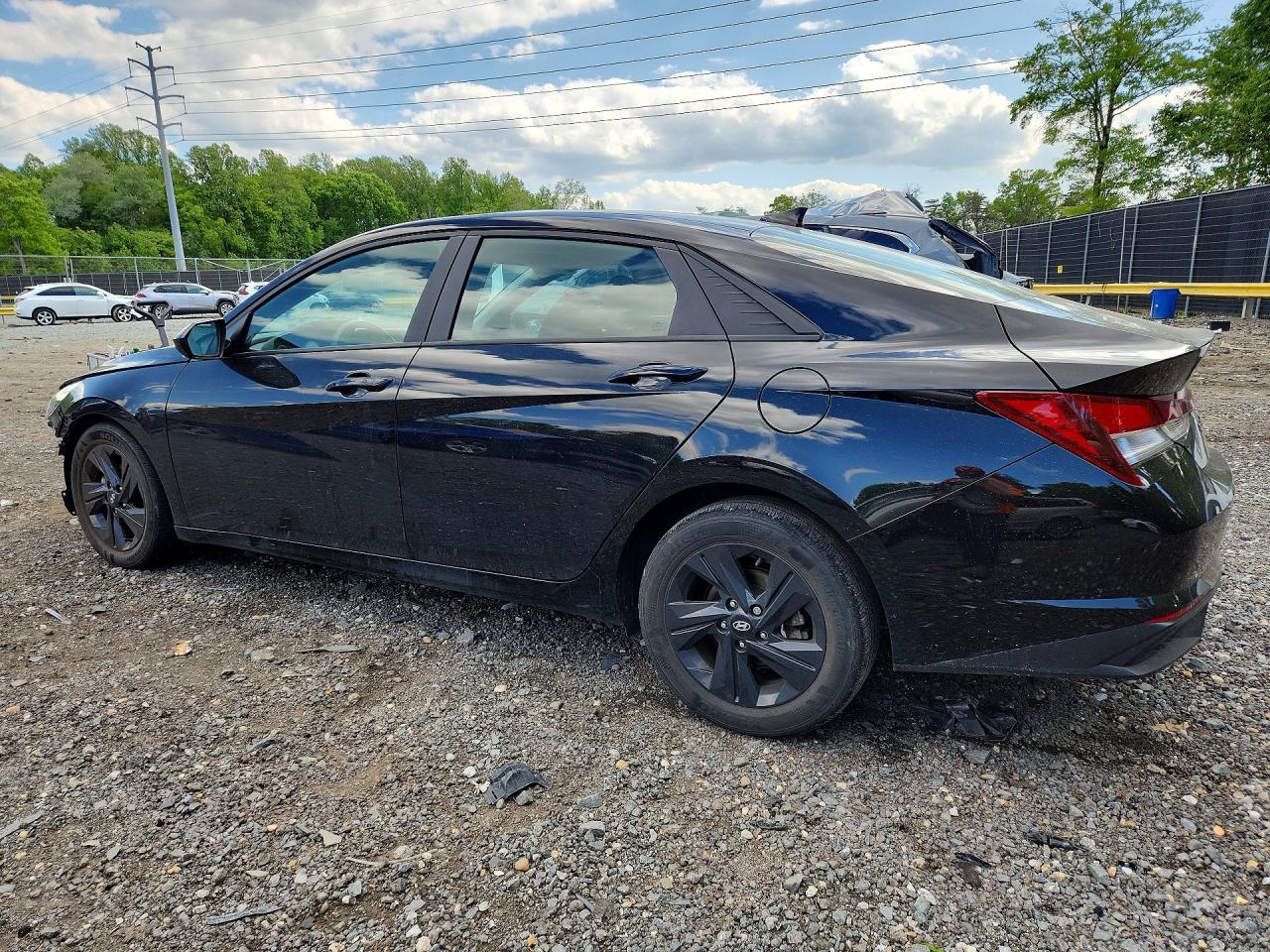 Hyundai ELANTRA Sel