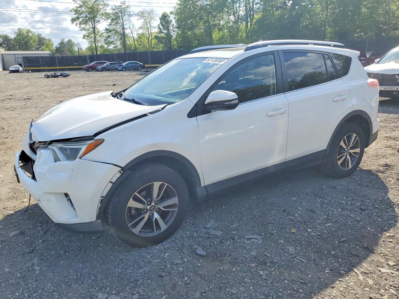 Salvage Toyota RAV4 Image
