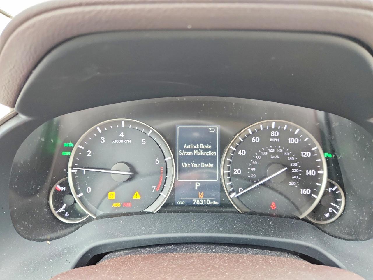 Lexus RX Base