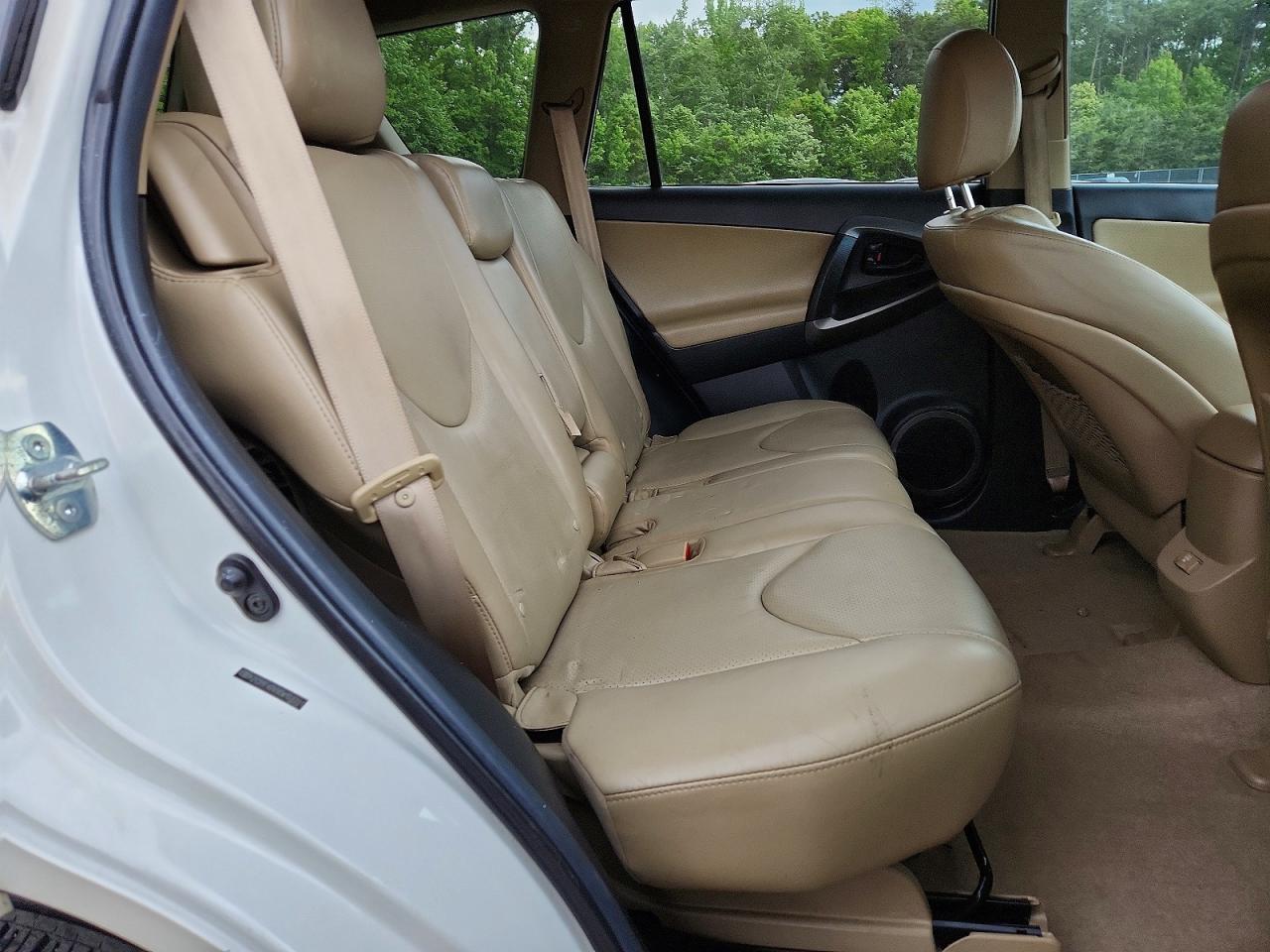 Toyota RAV4 Limited