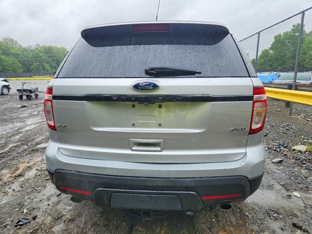 Ford Explorer Xlt