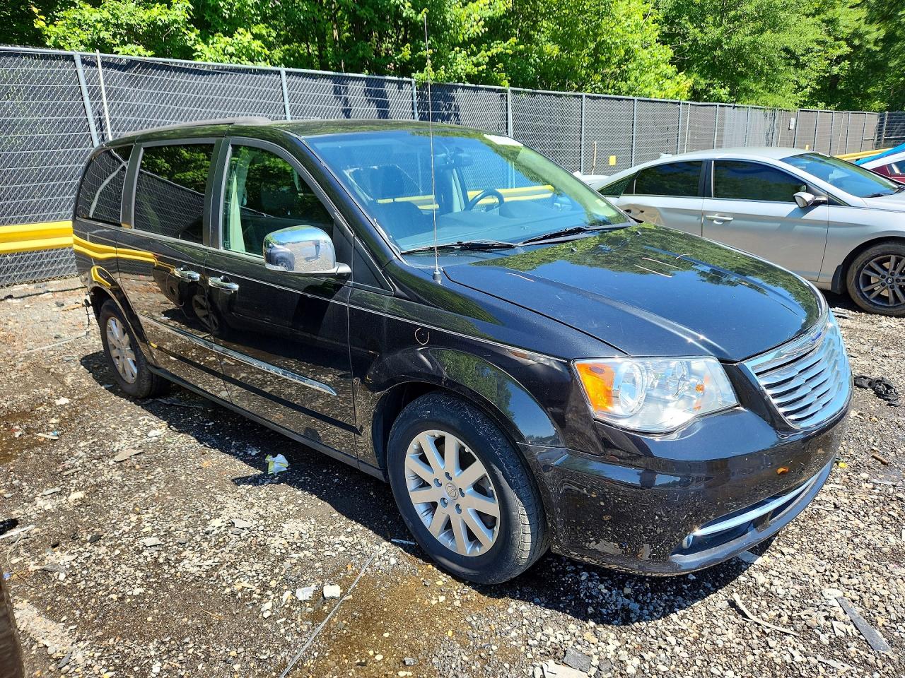 Chrysler Minivan Touring L