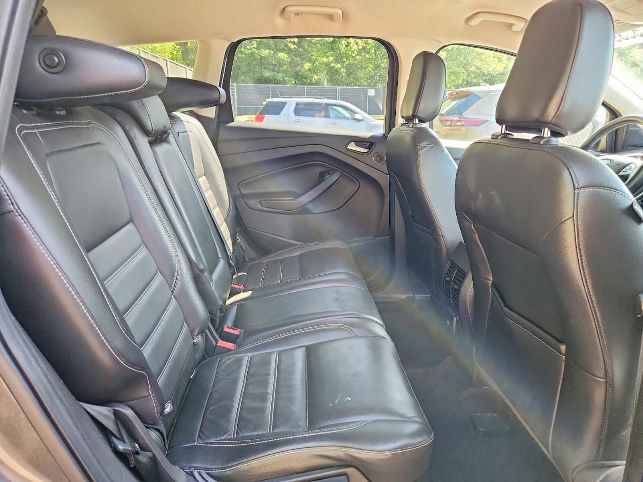 Ford Escape Titanium