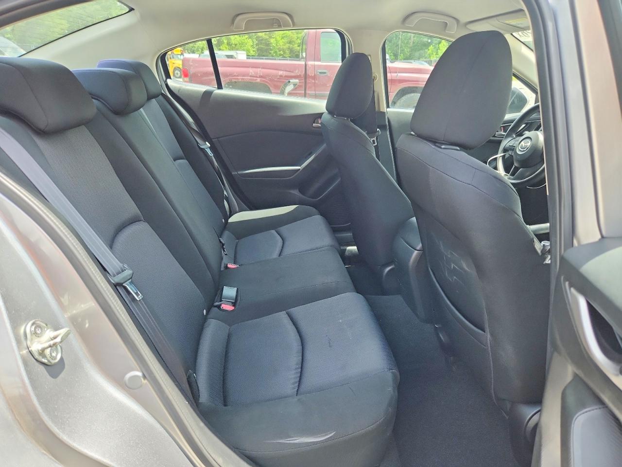 Mazda 3 Sport